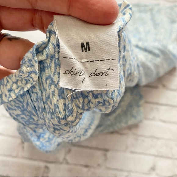 Altar’d State Skirt & Vanilla Ruffled Flowy Shorts Bundle NWT - Picture 4 of 12